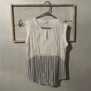 Skies are blue summer top